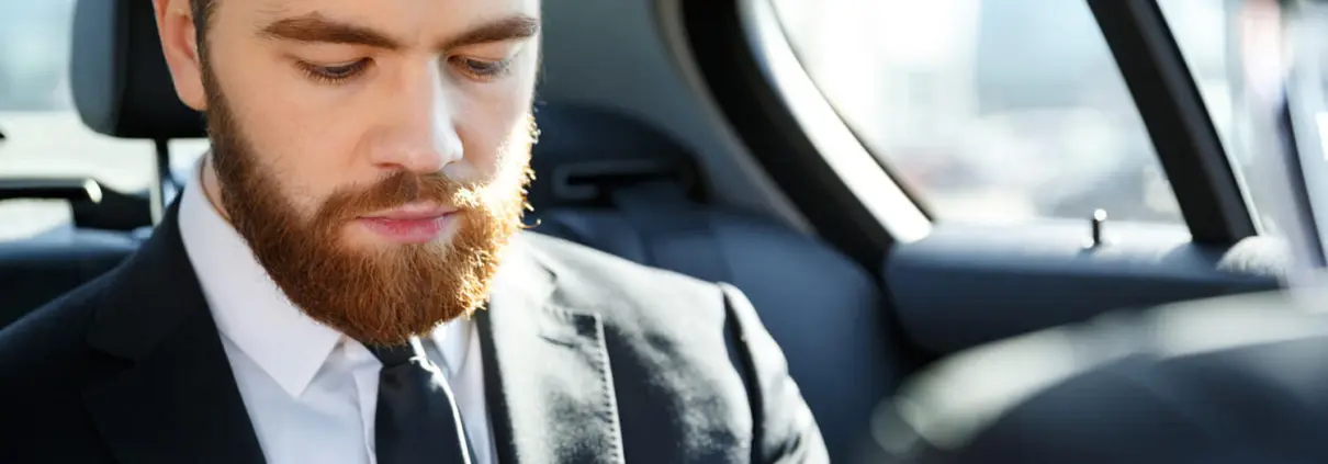 Advantages of Chauffeur Services for Corporate Transfers
